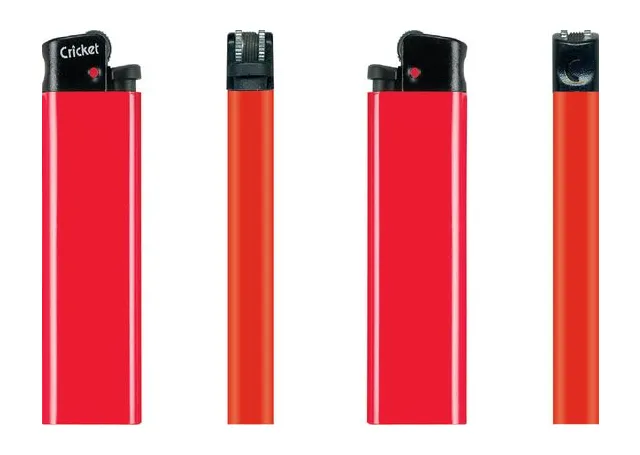 Cricket Original Feuerzeug in Signalrot – Vorder-, Seiten- und Rückansicht